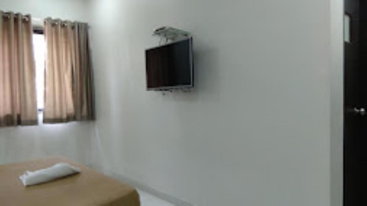 Hotel Avanti, ناسيك المظهر الخارجي الصورة