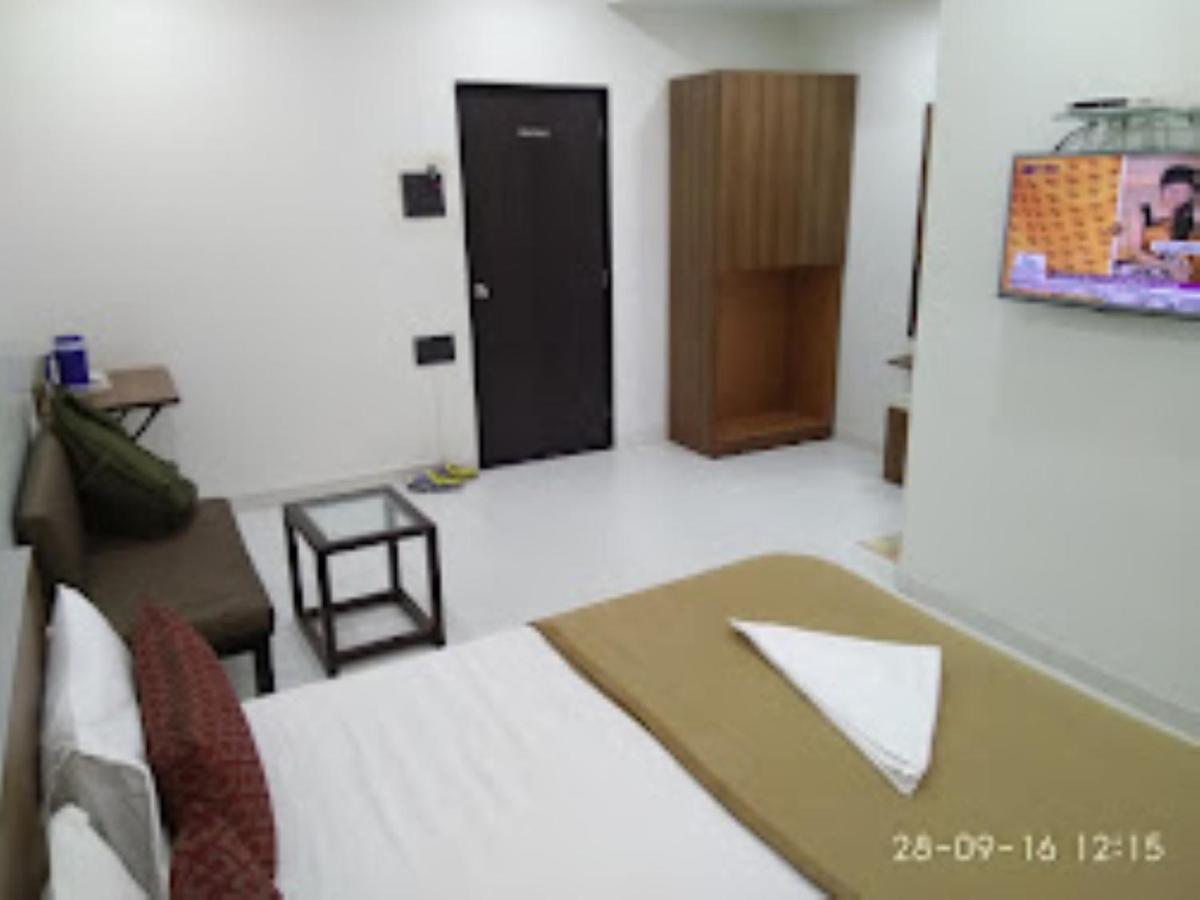 Hotel Avanti, ناسيك المظهر الخارجي الصورة