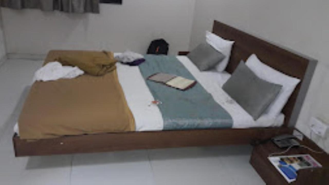 Hotel Avanti, ناسيك المظهر الخارجي الصورة