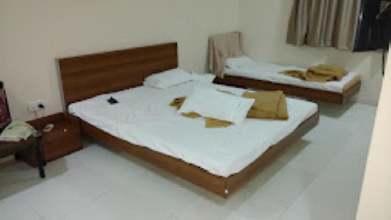 Hotel Avanti, ناسيك المظهر الخارجي الصورة